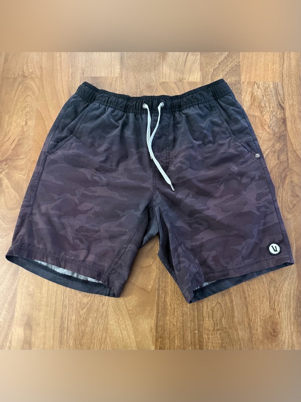 Vuori Kore Lined Shorts / Camo Color